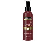 Hitzeschutz TRESemmé Keratin Smooth Heat Protect Spray 200 ml